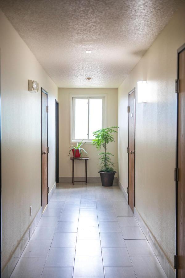 Super 8 By Wyndham Mountain Home Bagian luar foto
