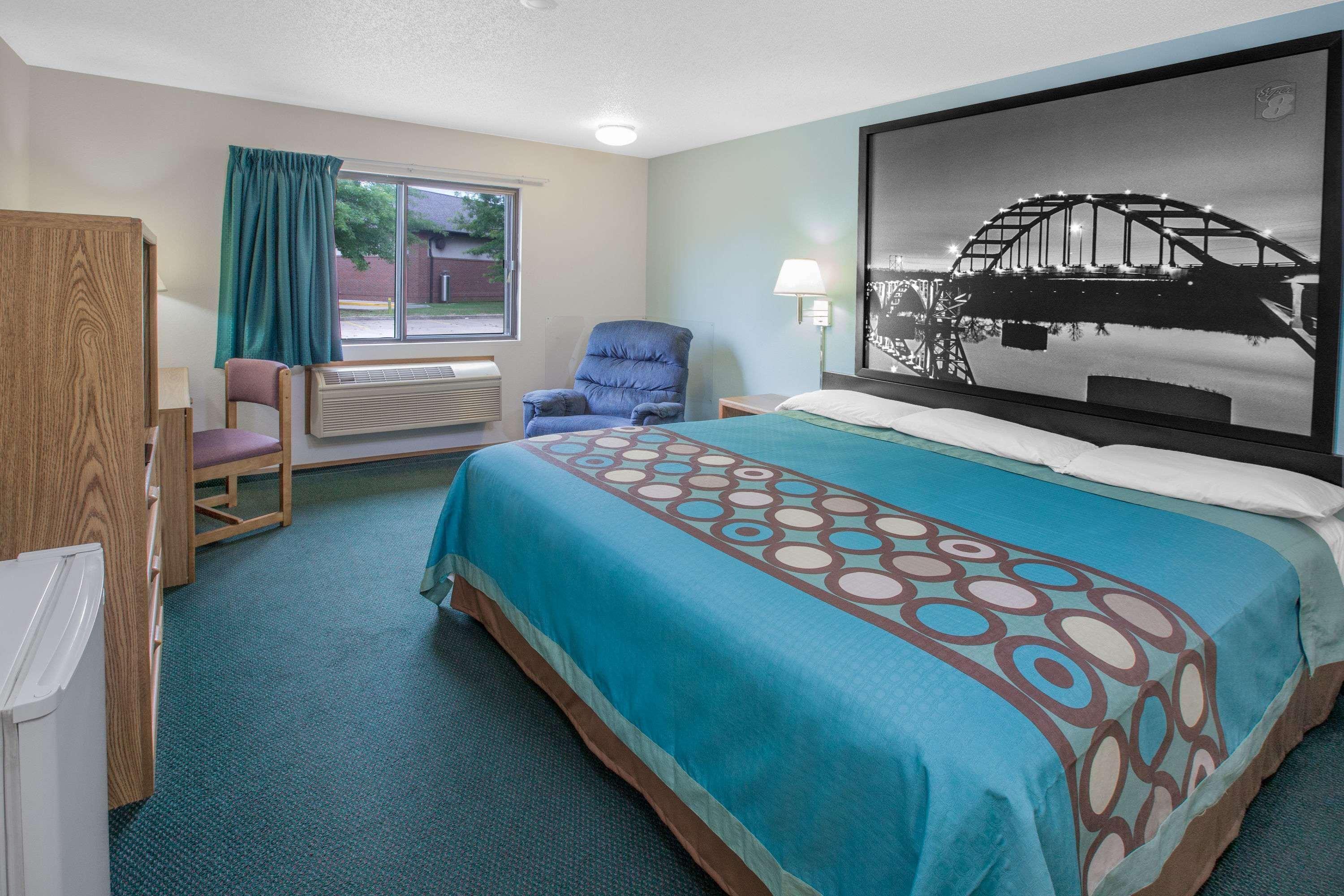 Super 8 By Wyndham Mountain Home Bagian luar foto