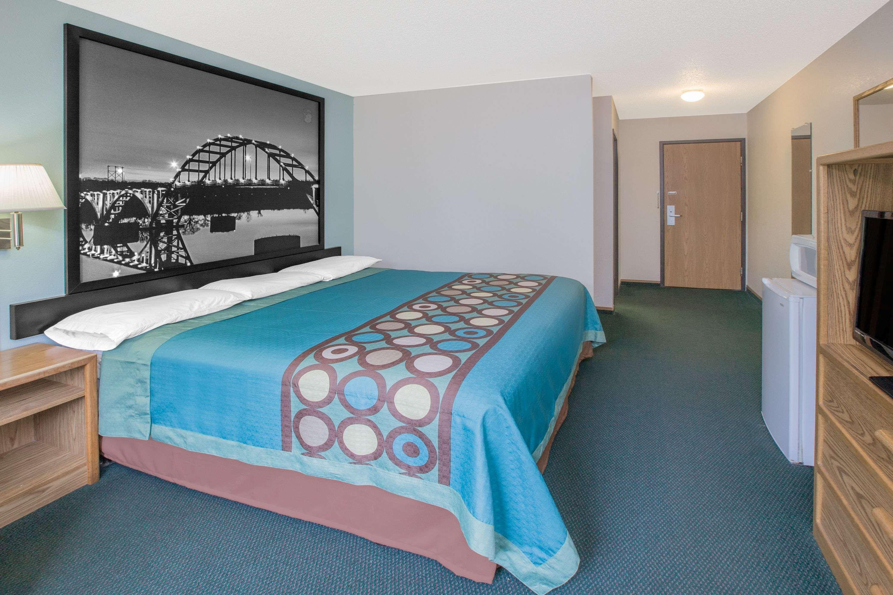 Super 8 By Wyndham Mountain Home Bagian luar foto